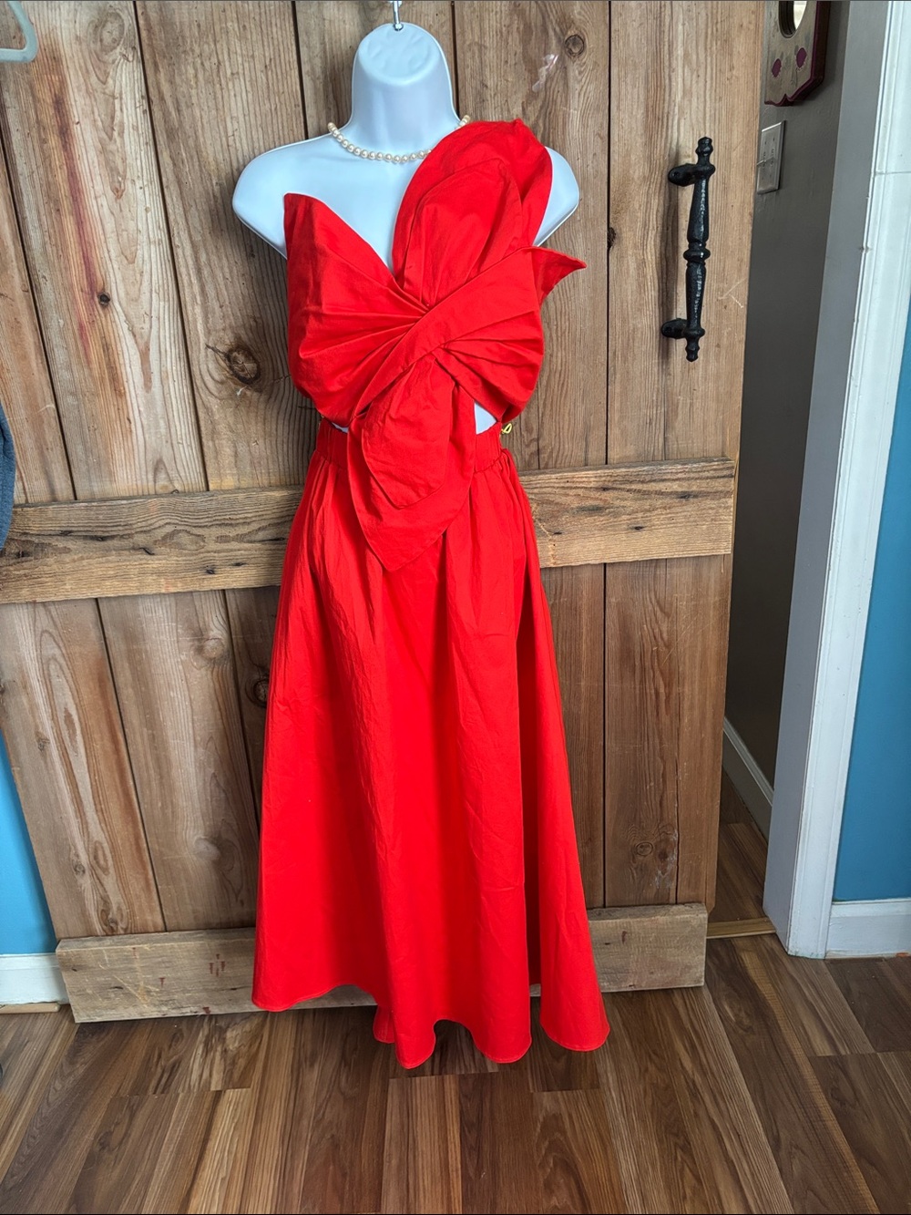 Red One-Shoulder Midi Dress with Front Knot - Picture 3 of 8